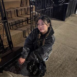 Meet your Posher, Wenyan